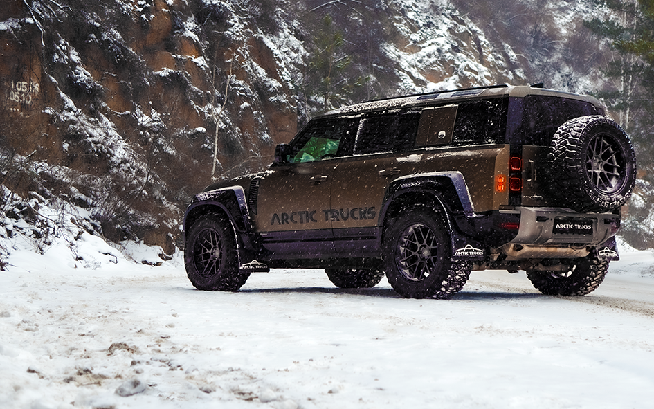 Land Rover Defender Arctic Trucks At New Legend Special Endurance