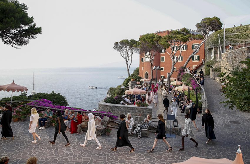  Max Mara to Stage Resort 2023 Collection in Lisbon