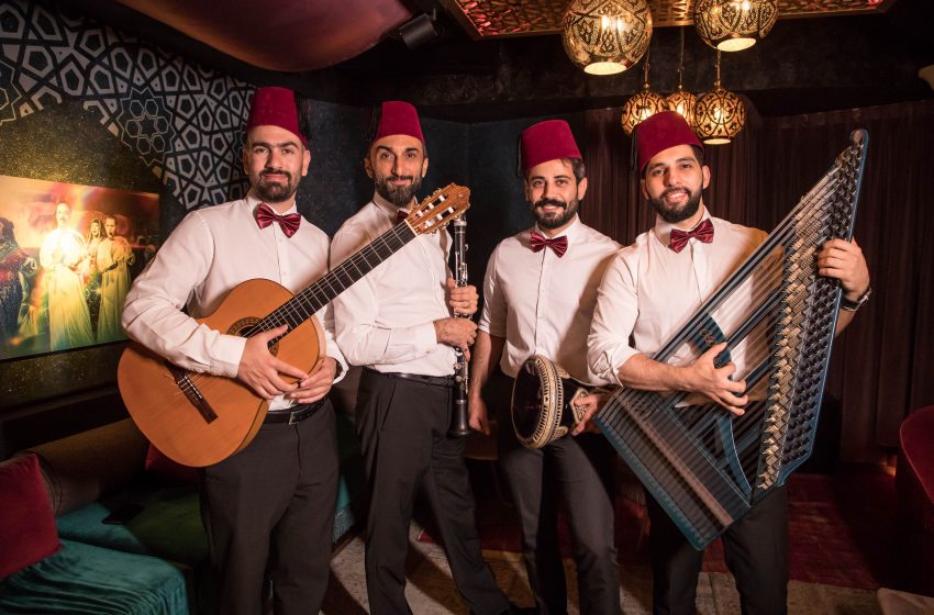  مطعم “أصيل” يعيد إحياء أجواء القصور العثمانية القديمة والديوانية مع الفرقة الموسيقية الصوتية كل يوم إثنين
