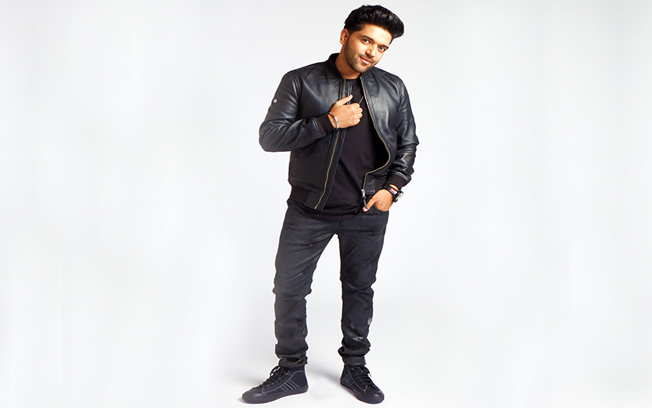 Guru Randhawa all set to rock the stage at Global Village! Pan Time