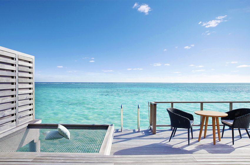  Your Luxury Overwater Villa Getaway in Maldives