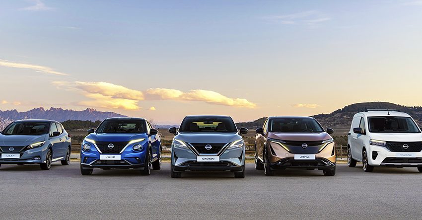  Nissan charges towards electrified future with new line-up and technologies