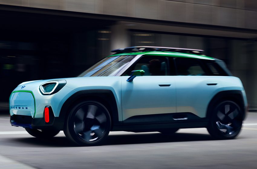  The MINI Concept Aceman: the first all-electric crossover model in the new MINI family.