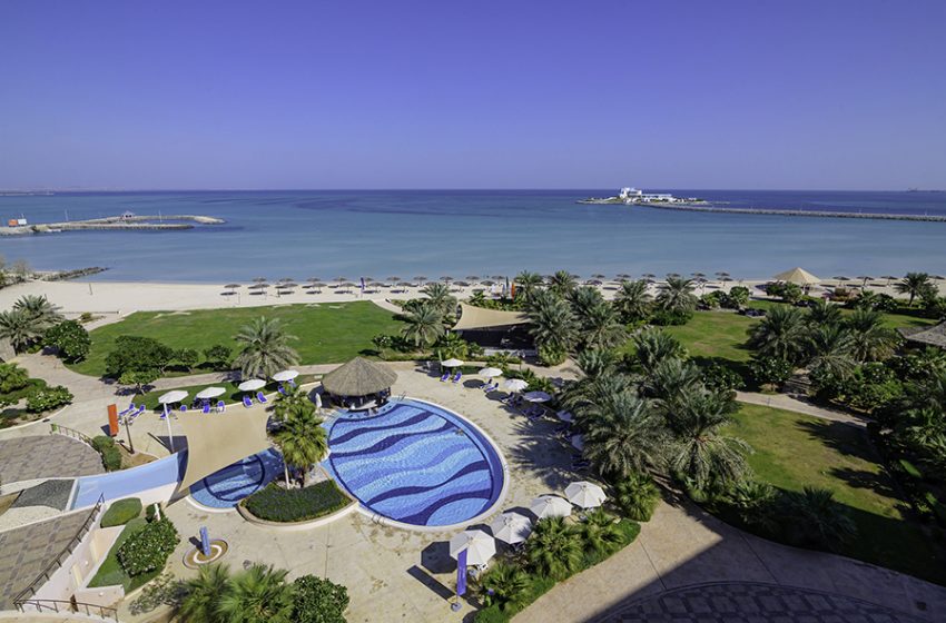 Kick Off the Summer with the All-Inclusive  Staycation at Danat Jebel Dhanna Resort
