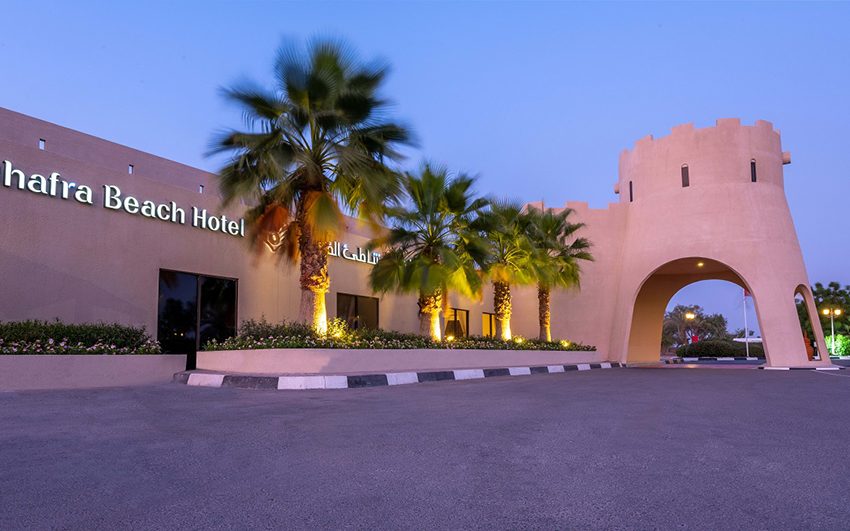  Lively Nights and Half-Price Beverages at Dhafra Beach Hotel