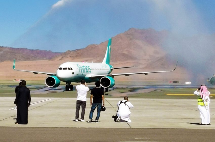  مطار العلا الدولي يحتفل بوصول أولى رحلات طيران ناس المباشرة بين القاهرة والعلا