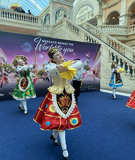  Don’t Miss the Spectacular Russian Dance Show & the Weekly Cash Prizes at Mercato this DSF!
