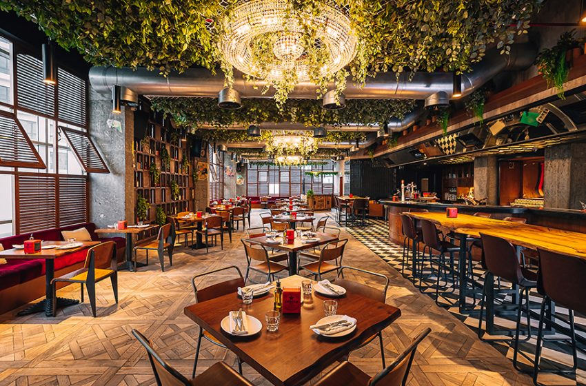  Celebrate The Festival of Sant Jordi with a Delicious Brunch at Lola Taberna