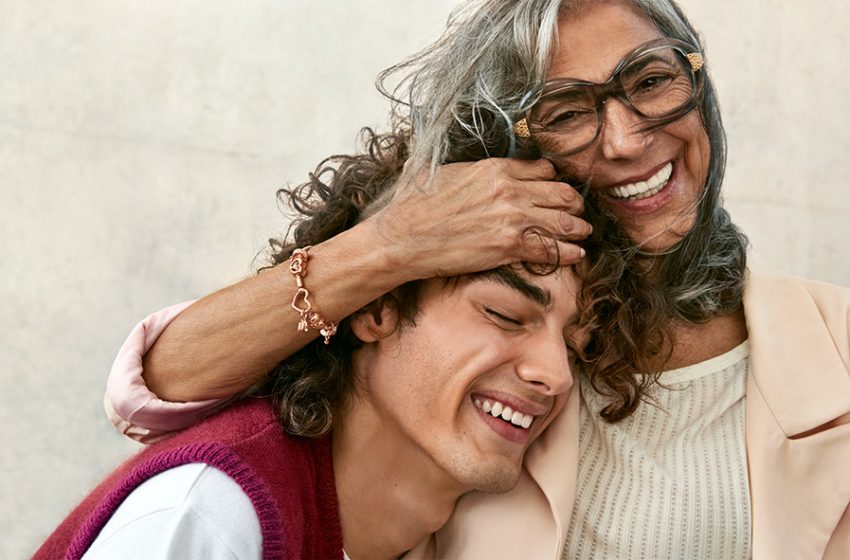  A CELEBRATION OF ALL MOTHERS.. Pandora pays tribute to all mother figures by acknowledging the diversity of motherhood this International Mother’s Day