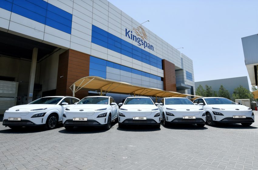 Juma Al Majid Est. Delivers 5 Kona EVs to Kingspan Insulation as Part of a Shared Commitment to Sustainability