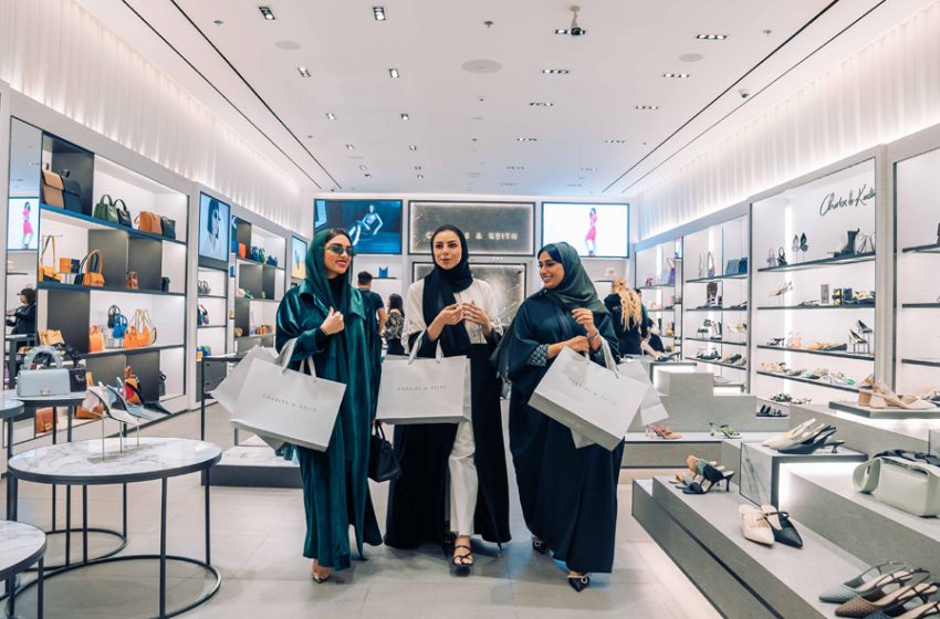  HIT THE MALLS THIS EID AL ADHA WEEKEND, WITH AMAZING DUBAI SUMMER SURPRISE OFFERS, AND UP TO 75 PERCENT OFF