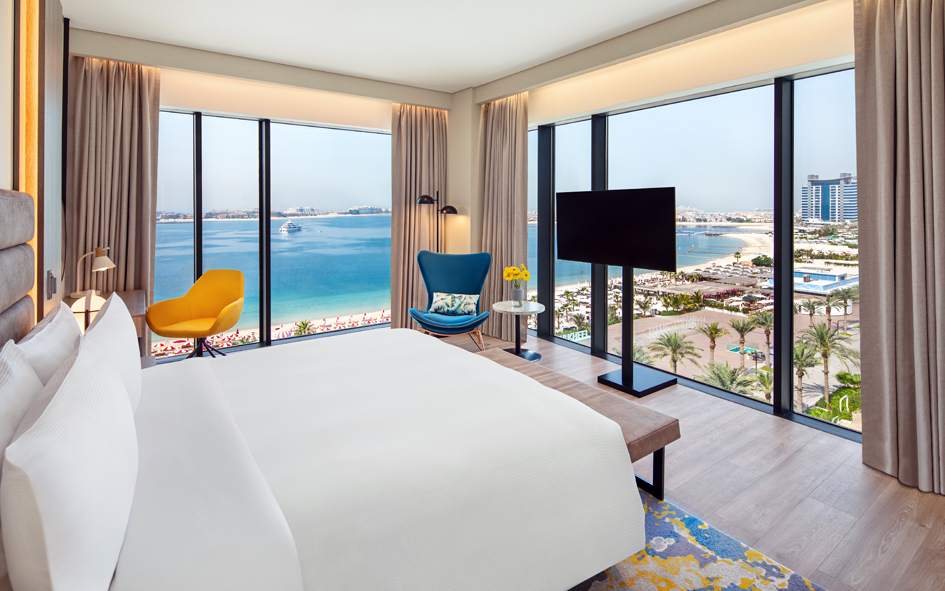 EXPERIENCE BEACHSIDE BLISS THIS EID AL ADHA AT VOCO DUBAI THE PALM ...