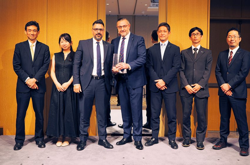  Driving Excellence: Arabian Automobiles Claims 23rd Global Nissan Aftersales Award
