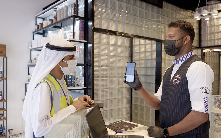  Dubai Municipality implements an intensive monitoring campaign to ensure health requirements are met in men’s salons