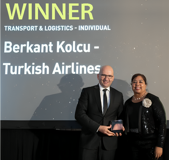   بيركنت كولجو من الخطوط الجوية التركية يحصد جائزة المستشار الأوروبي المرموقة