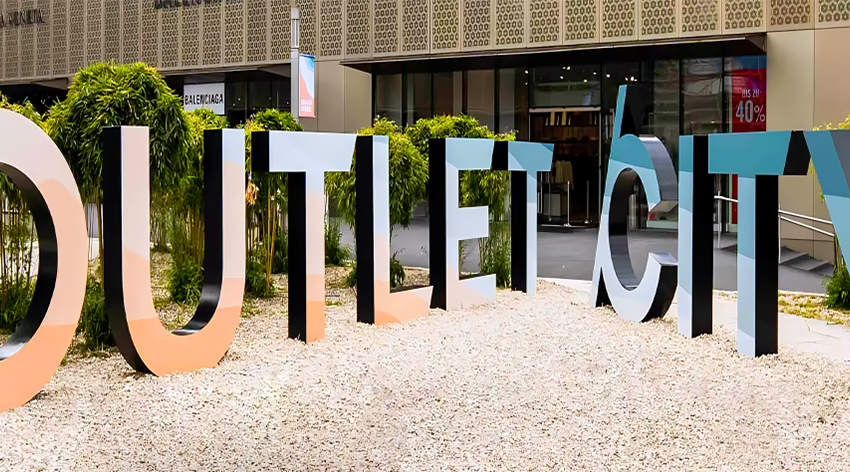  Outletcity Metzingen.. Redefining Luxury Shopping with Innovation, Experience, and Global Appeal