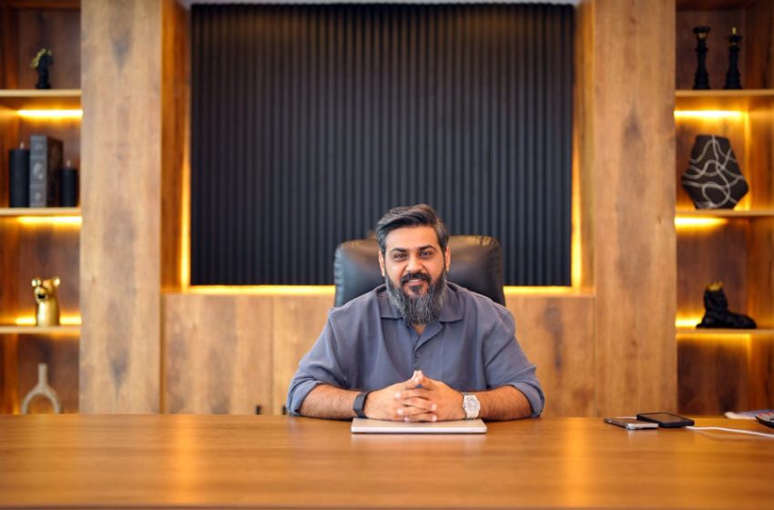 From the Streets of Pindi to the Pinnacle of Dubai.. Meet Umer Shauket ‘The Vision Closer’